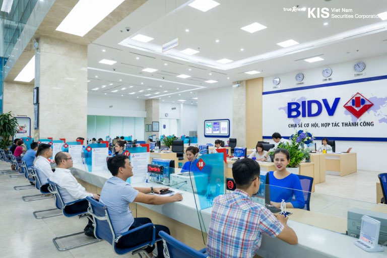 Giá cổ phiếu BIDV